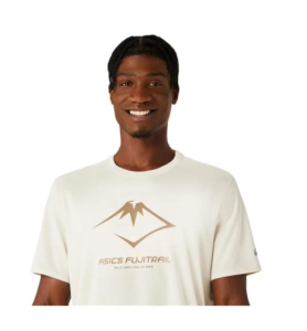 CAMISETA ASICS FUJITRAIL BEIGE